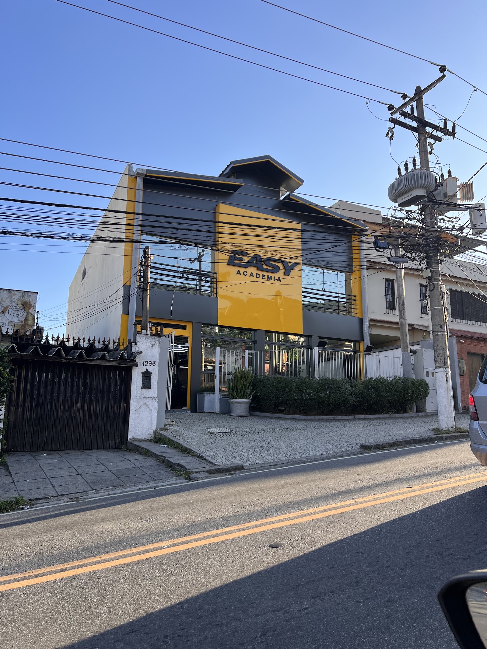 Fachada da Easy Academia em Pechincha